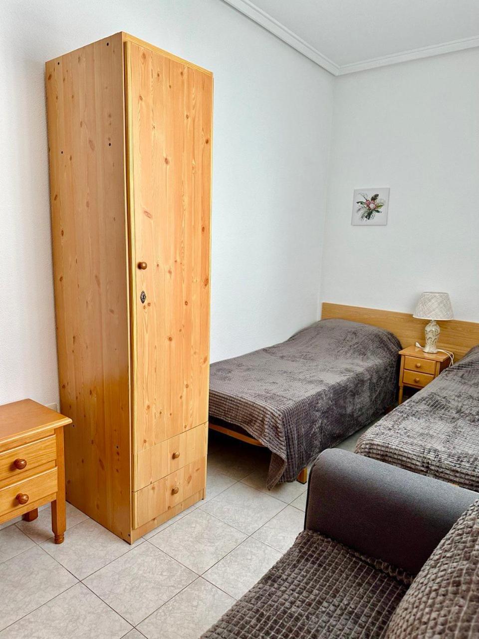 Apartamentos Avenida Diego Ramirez Torrevieja Exteriör bild